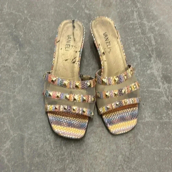 Vaneli studded sandals - Picture 3 of 8